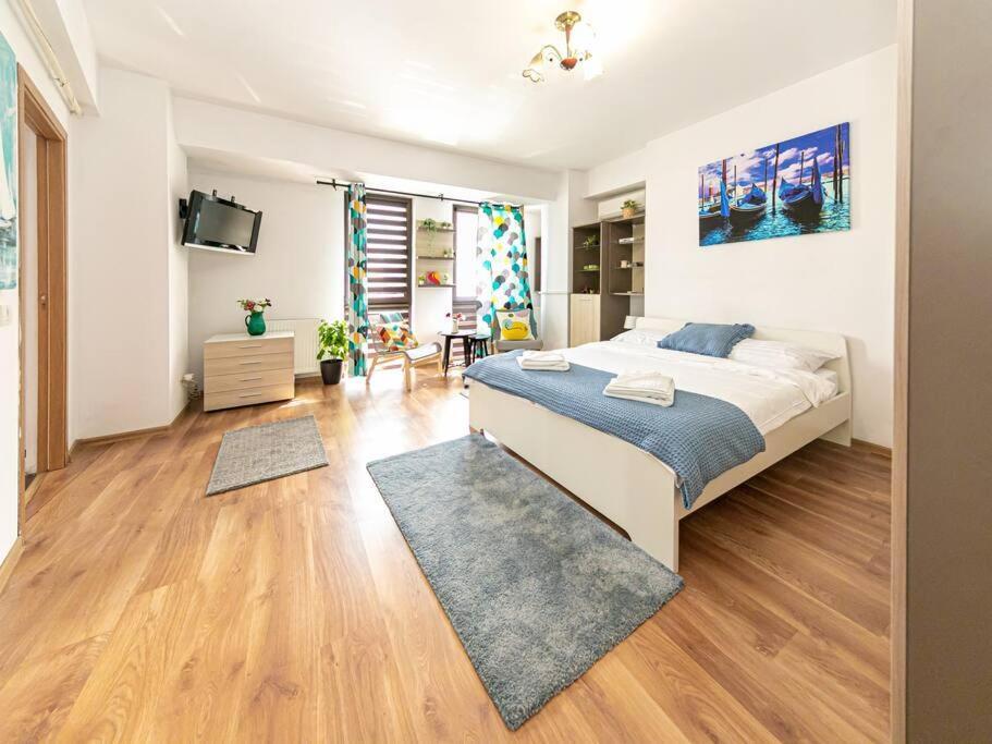 Central Studio Bucur Bukarest Eksteriør billede