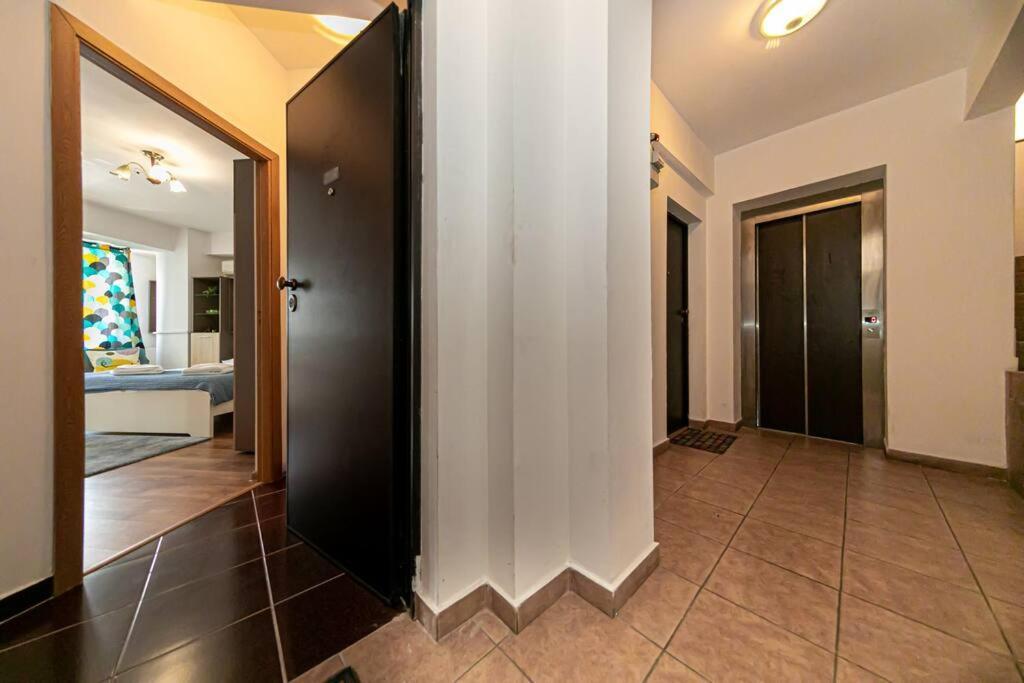 Central Studio Bucur Bukarest Eksteriør billede